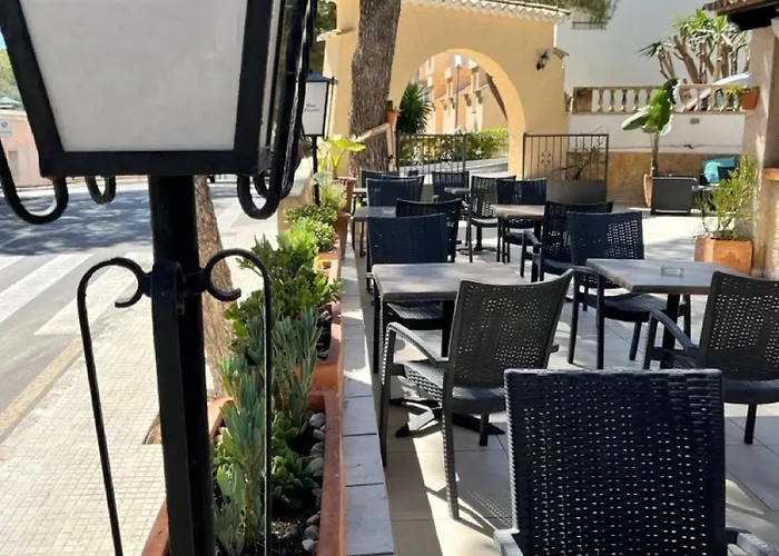 فندق Don Carlos باغيرا